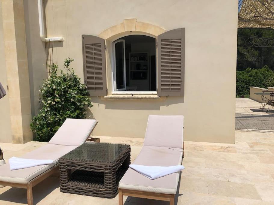 Appartement Dans Bastide A Saint Remy De Provence Ngoại thất bức ảnh